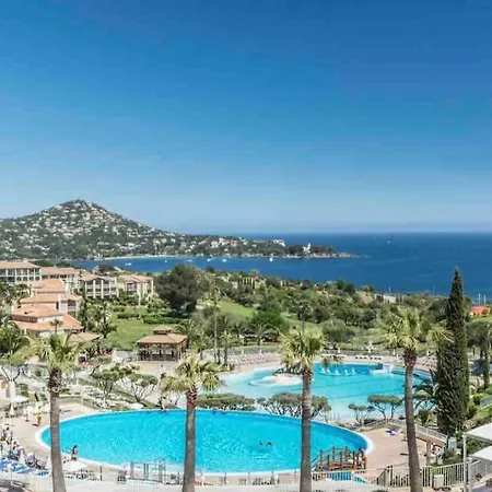 Capcentre 4 Pax Piscine Et Vue Mer Cap Esterel Agay Appartement *