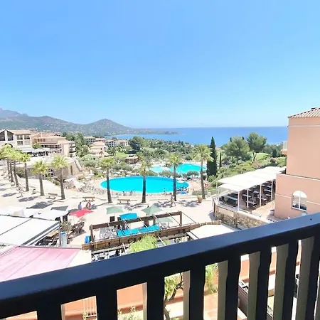 Capcentre 4 Pax Piscine Et Vue Mer Cap Esterel Agay Saint-Raphaël