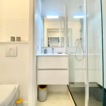Appartement Capcentre 4 Pax Piscine Et Vue Mer Cap Esterel Agay *